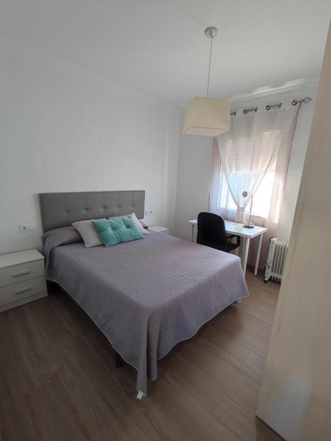 Precioso apartamento 3 dormitorios, aire acondicionado Jerez de la Frontera Exterior foto